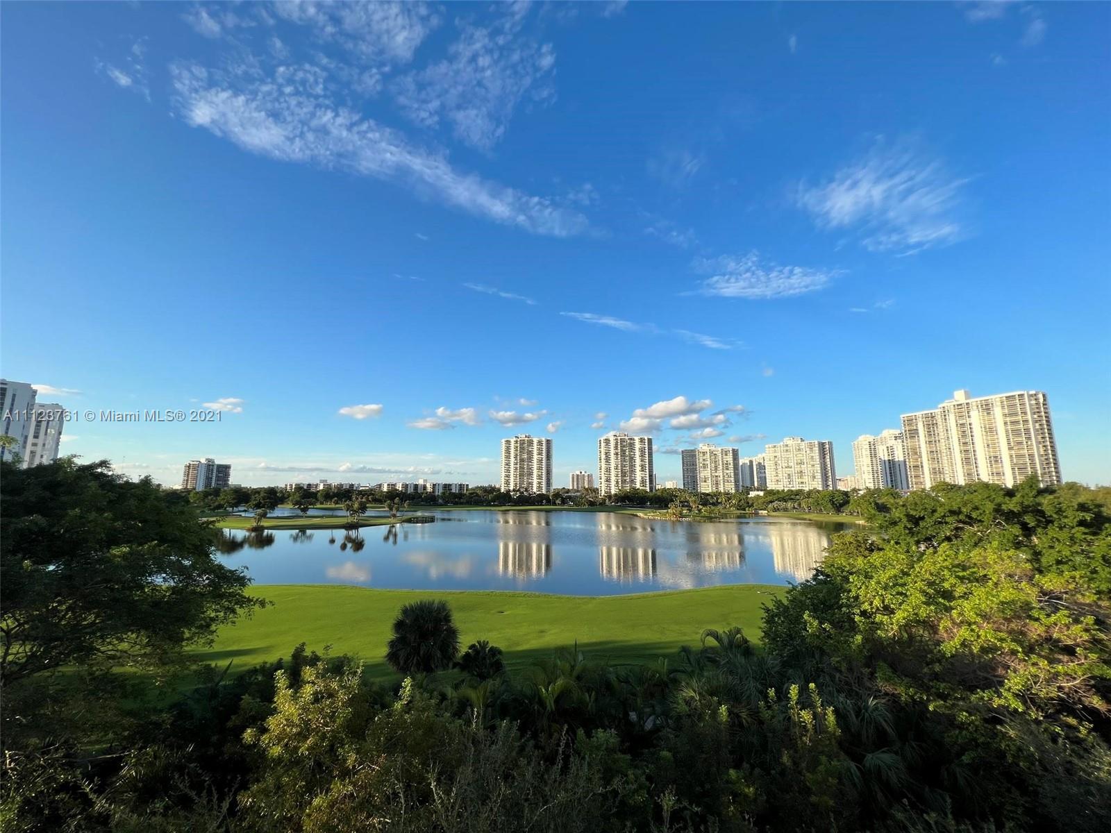 TURNBERRY VLG NO TOWER CO - Residential