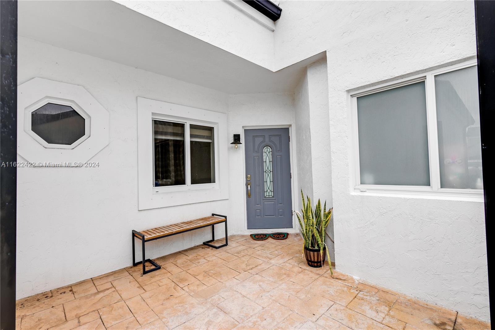 LAKES OF AVALON SEC 3 - Residential