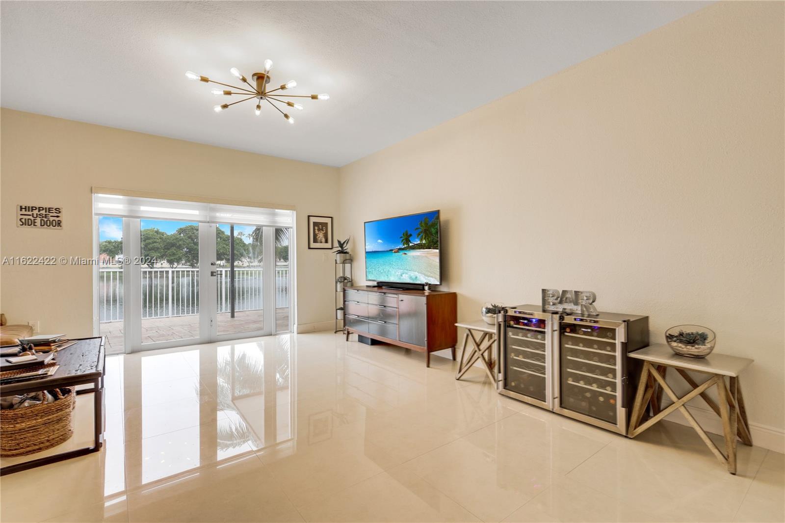 LAKES OF AVALON SEC 3 - Residential