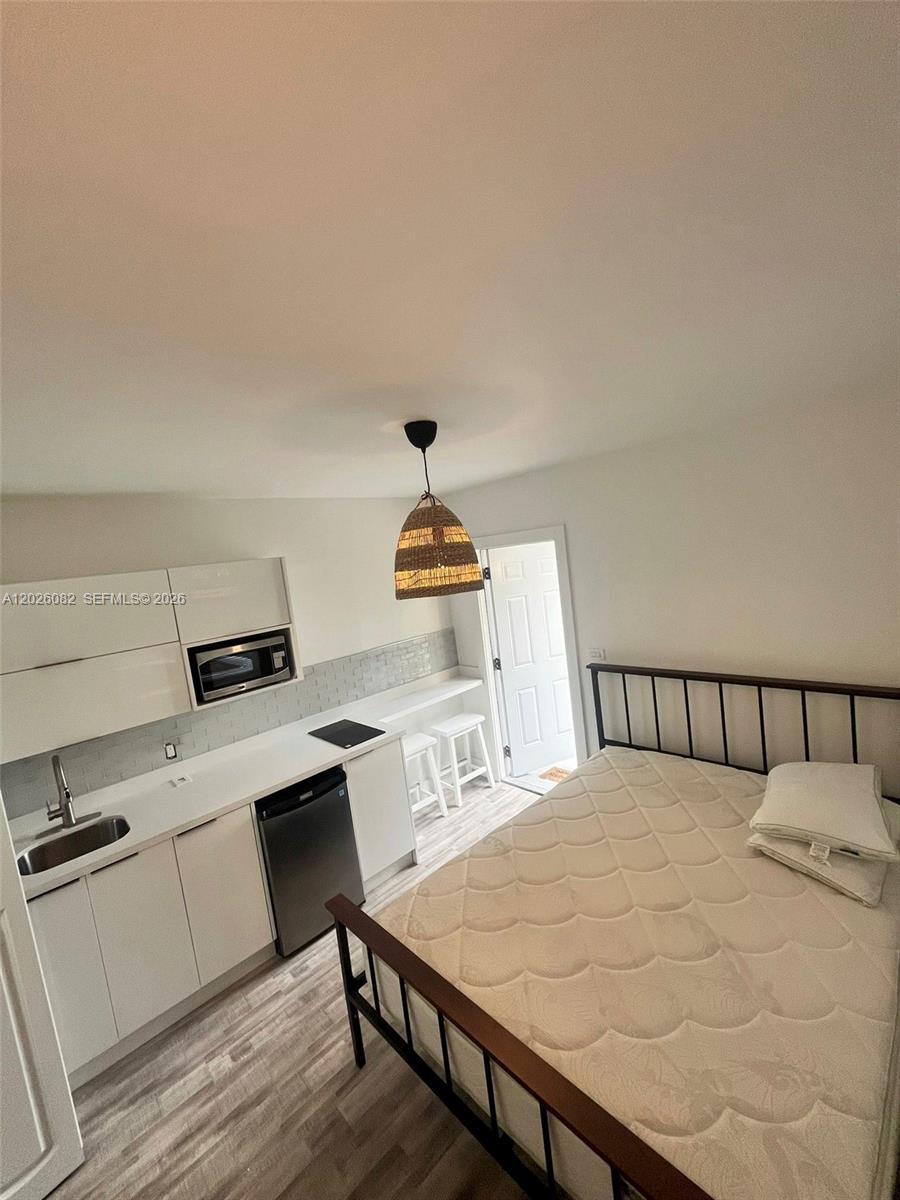 QUEENS PARK - Residential Lease