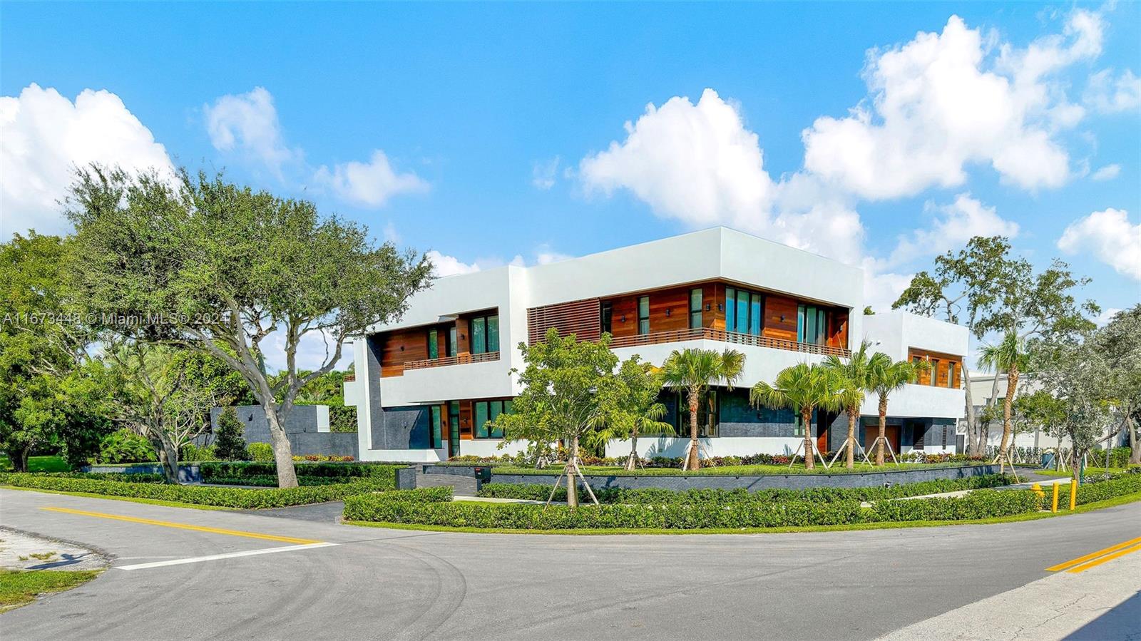 MIAMI SHORES SEC 4 AMD PL - Residential