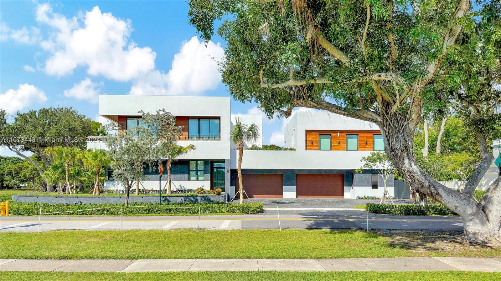 MIAMI SHORES SEC 4 AMD PL - Residential