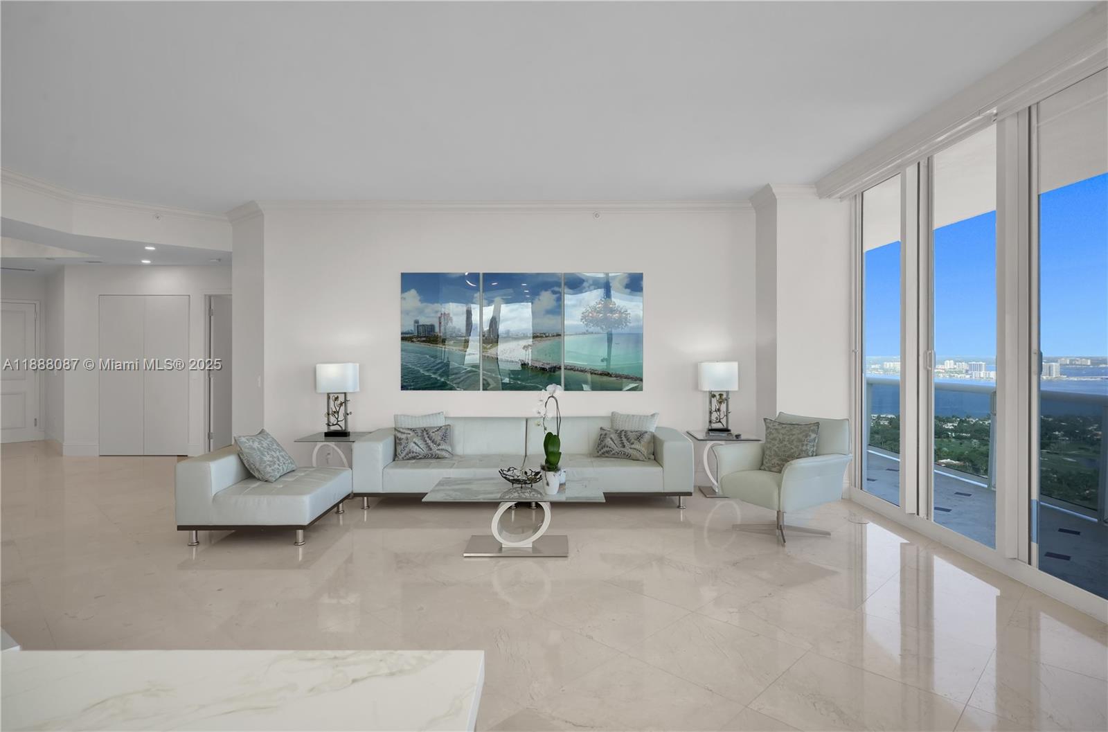 BLUE DIAMOND CONDO - Residential