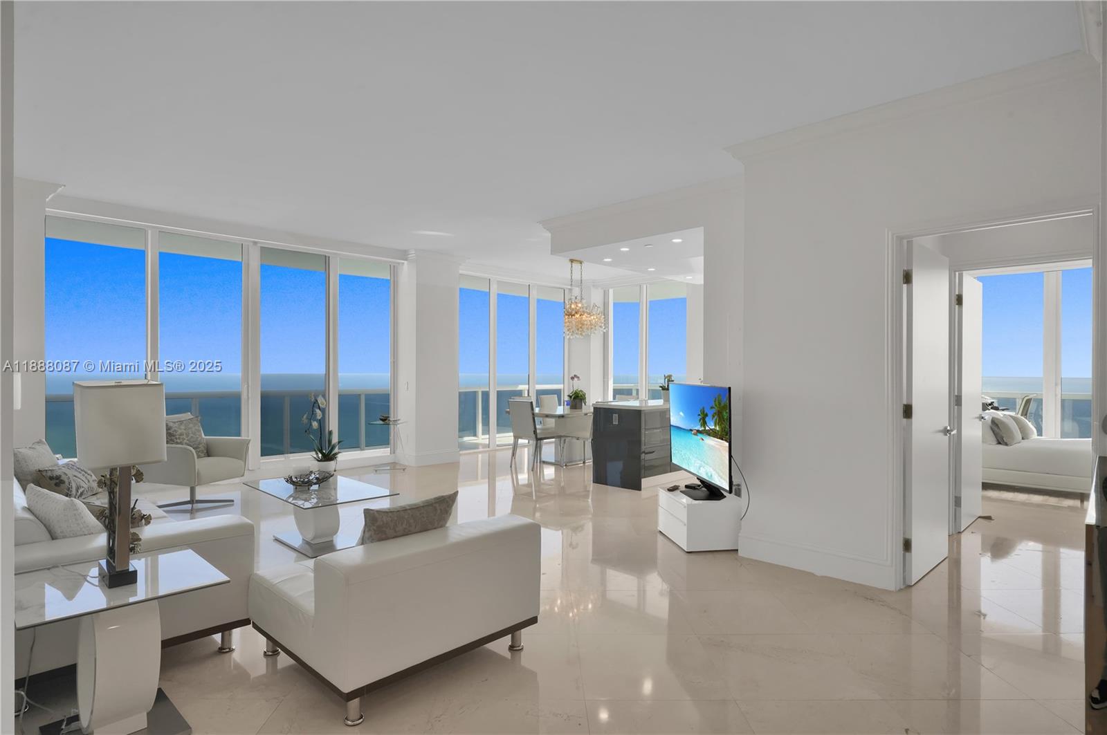 BLUE DIAMOND CONDO - Residential