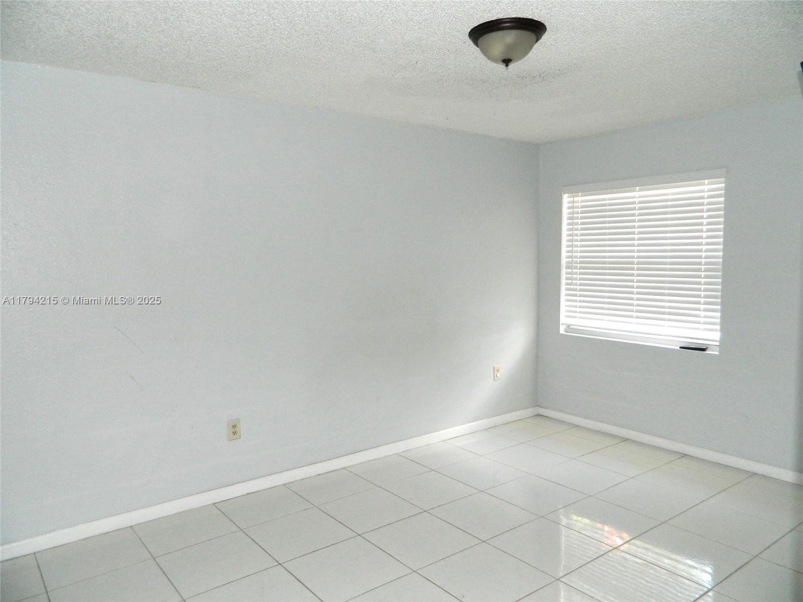 CRYSTAL VIEW TOWNHOMES - Residential Lease