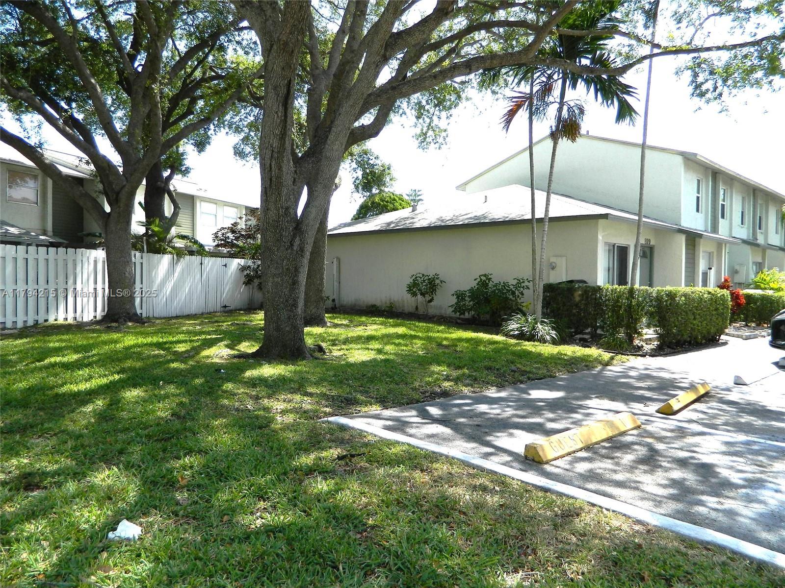 CRYSTAL VIEW TOWNHOMES - Residential Lease