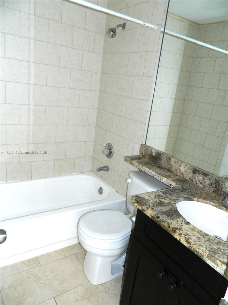 CRYSTAL VIEW TOWNHOMES - Residential Lease