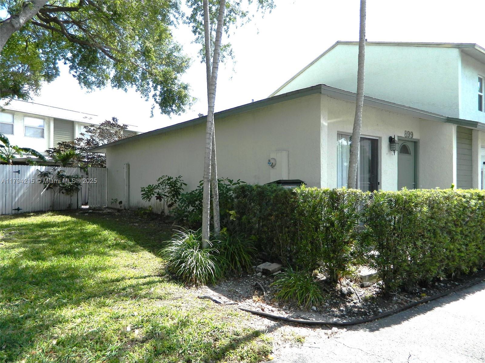 CRYSTAL VIEW TOWNHOMES - Residential Lease