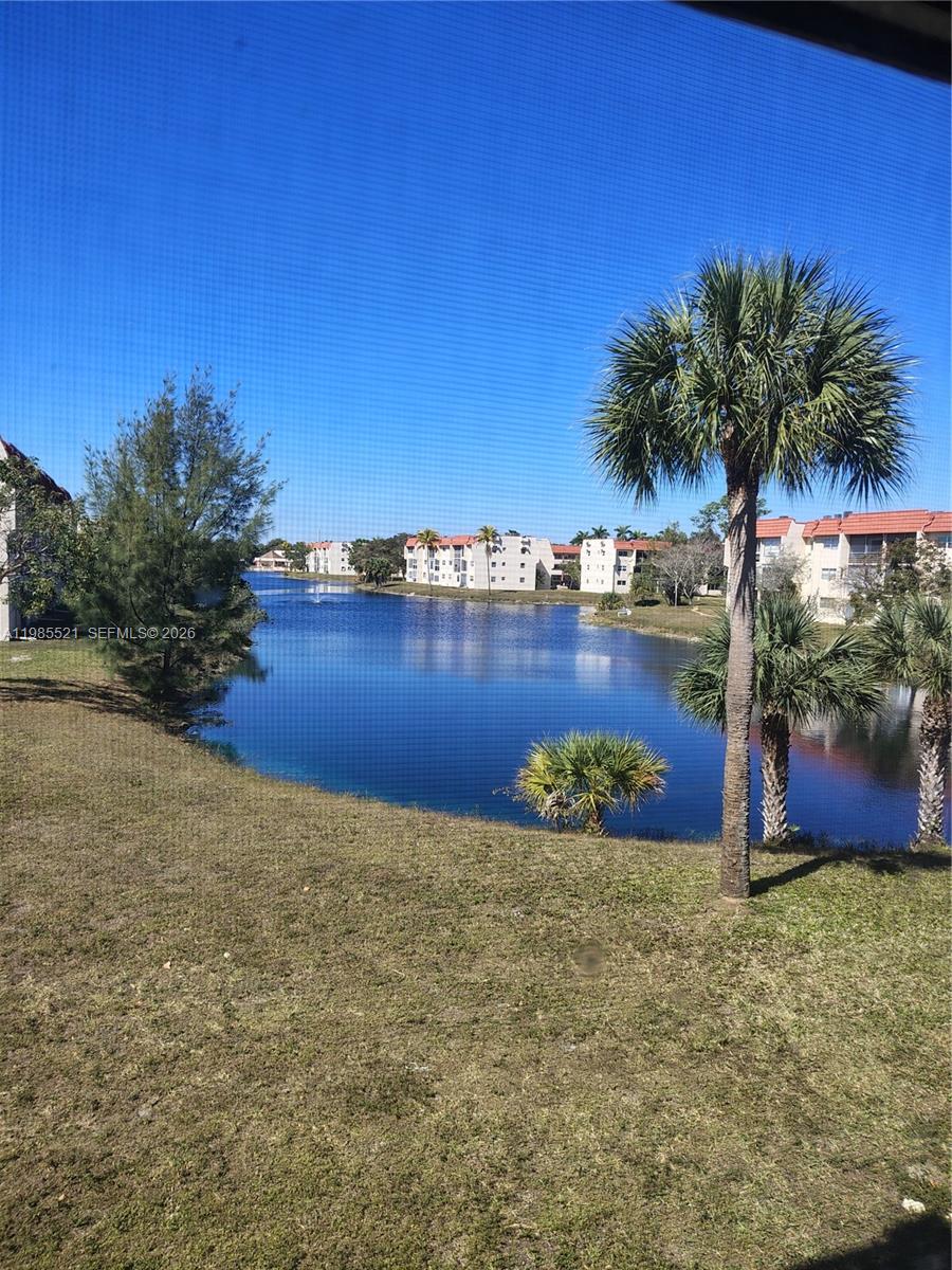 SUNRISE LAKES 20 CONDO - Residential