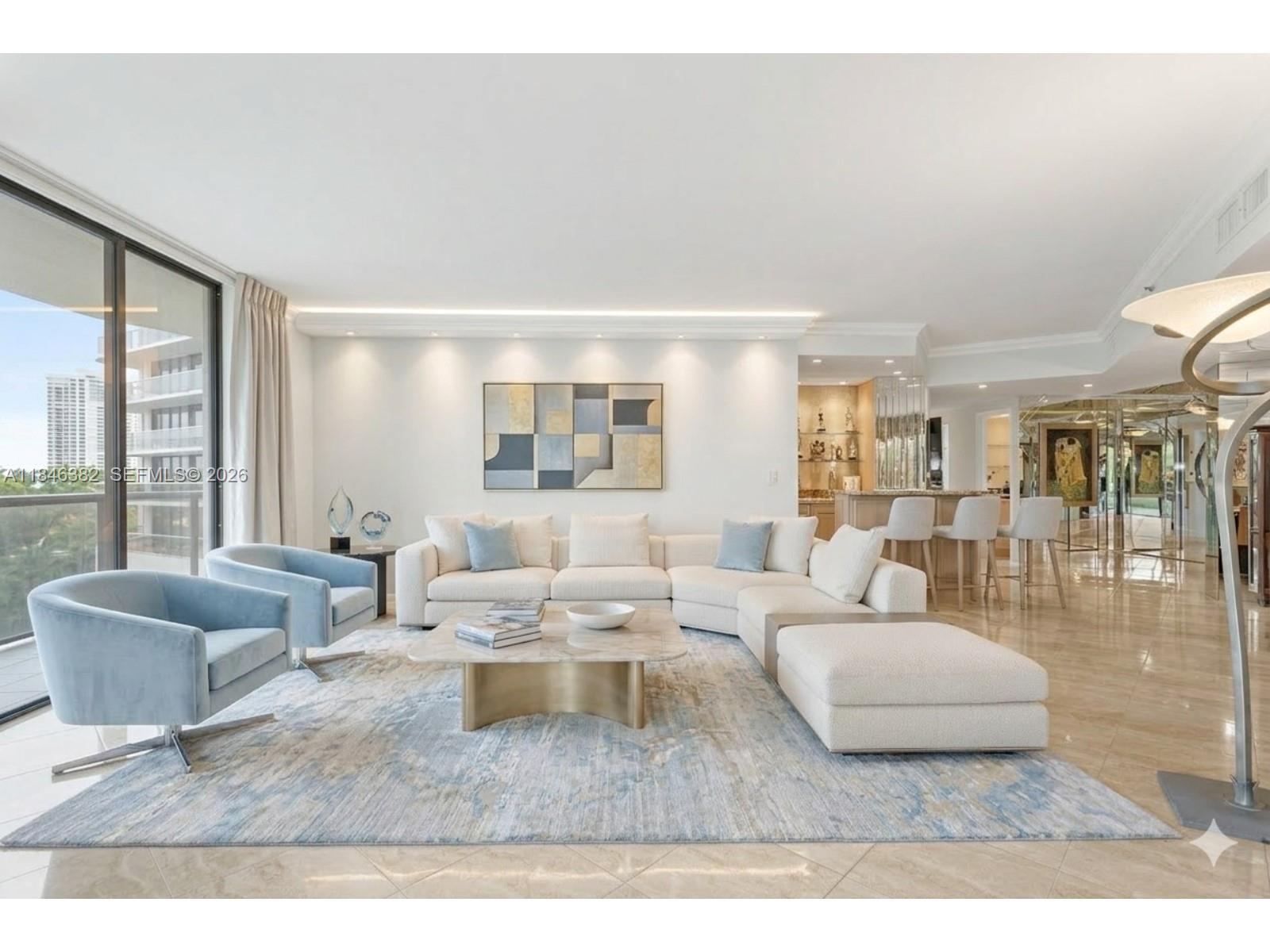 HAMPTONS WEST CONDO - Residential