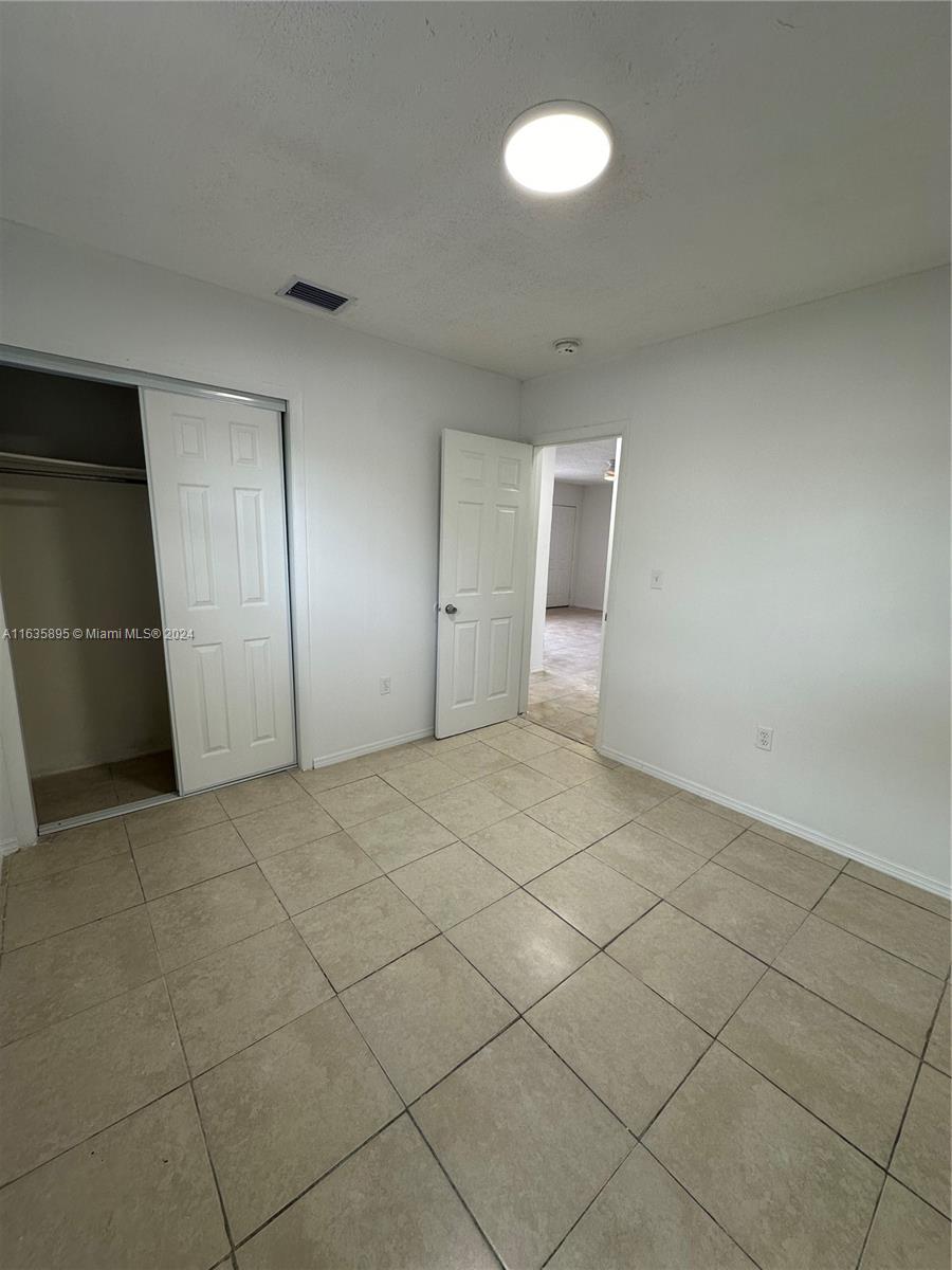 BUENA VISTA GARDENS - Residential Lease