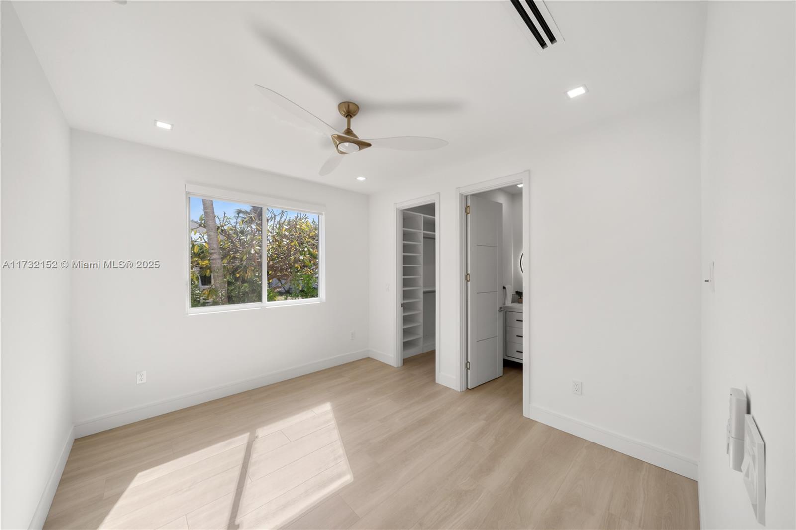 SAFETY HARBOR SEC 1 - Residential
