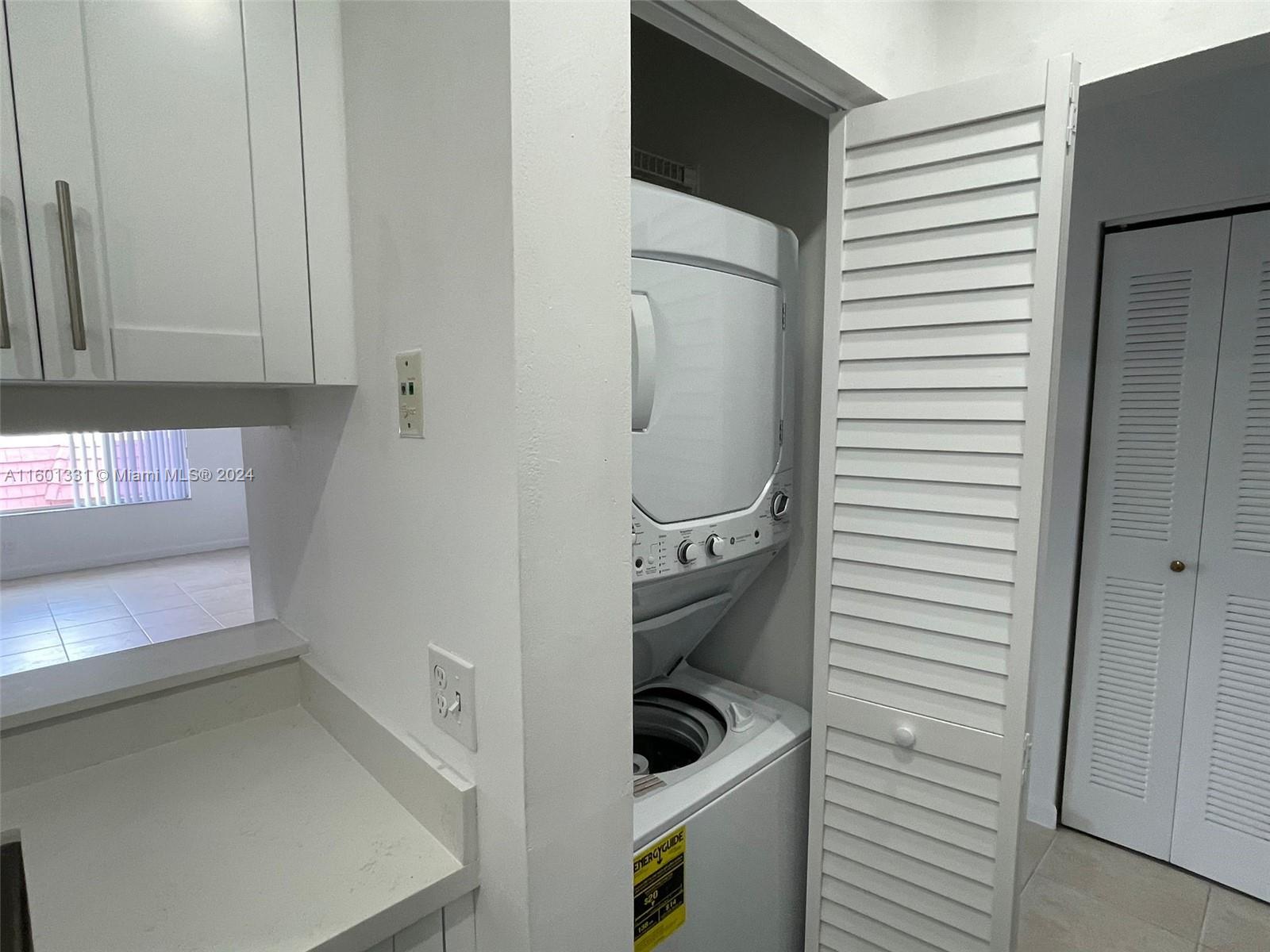 COUNTRY GARDENS CONDO - Residential Lease