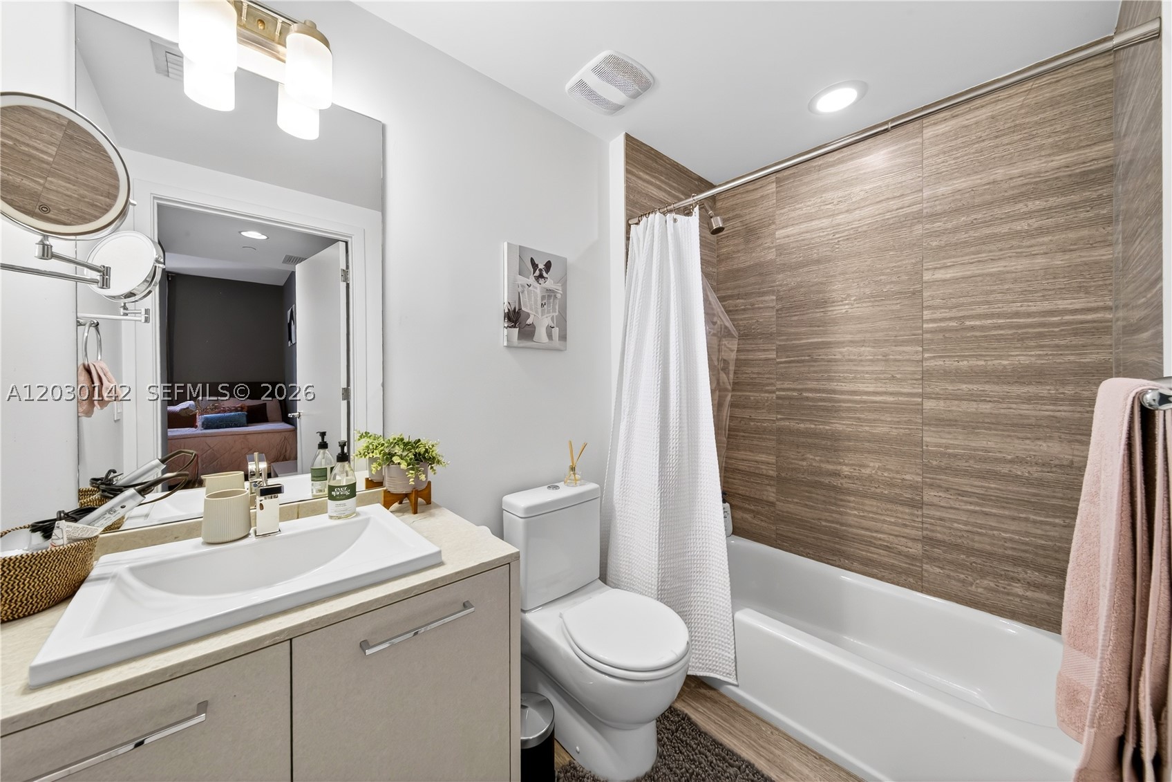 1010 BRICKELL CONDO - Residential