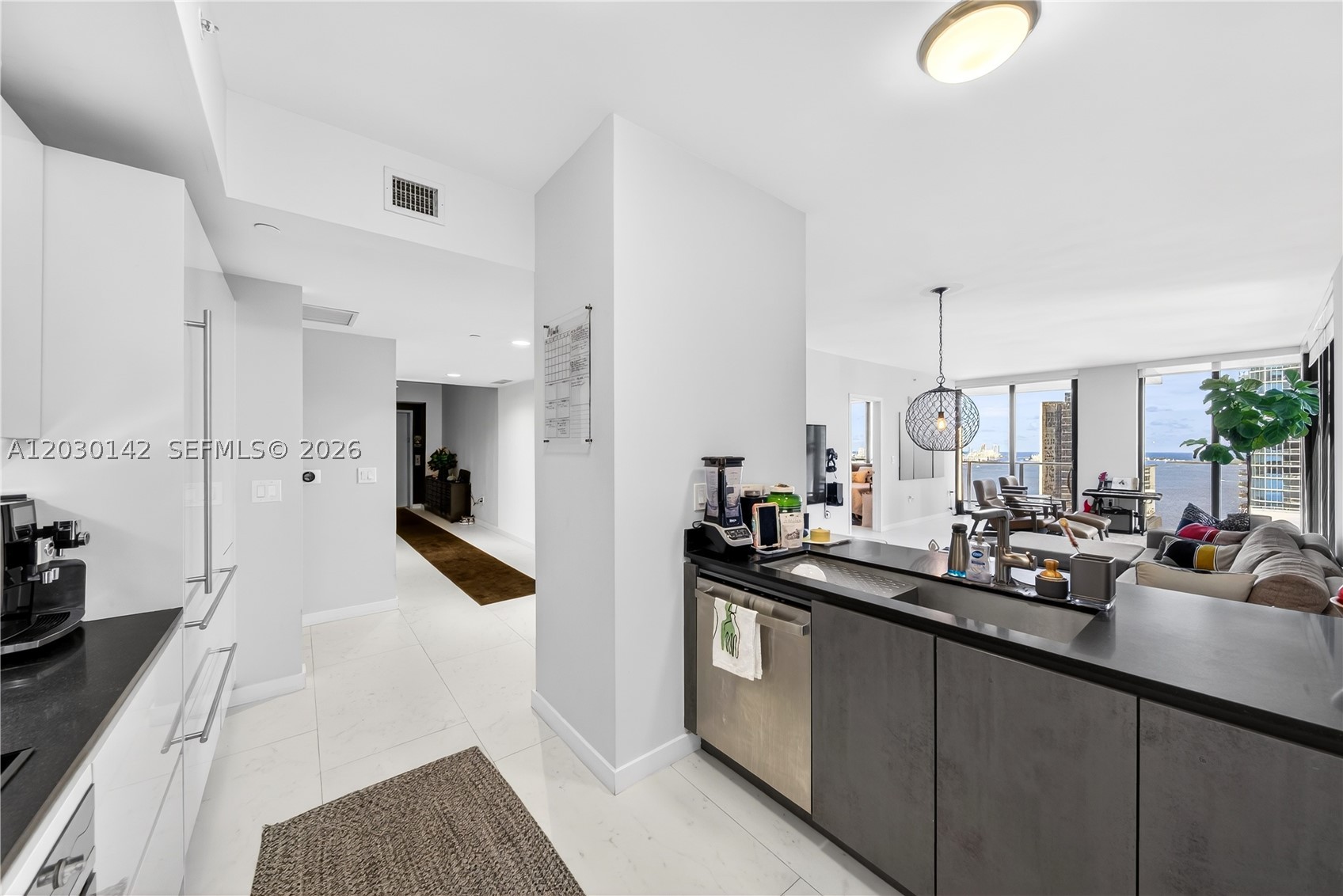 1010 BRICKELL CONDO - Residential