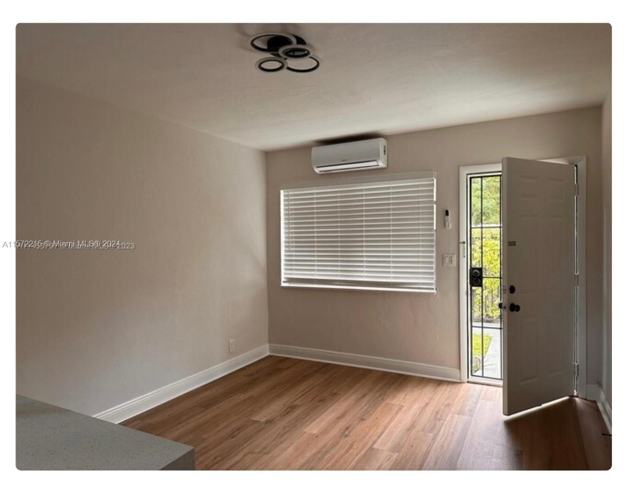 PEMBROKE ARMS CONDO APTS - Residential Lease