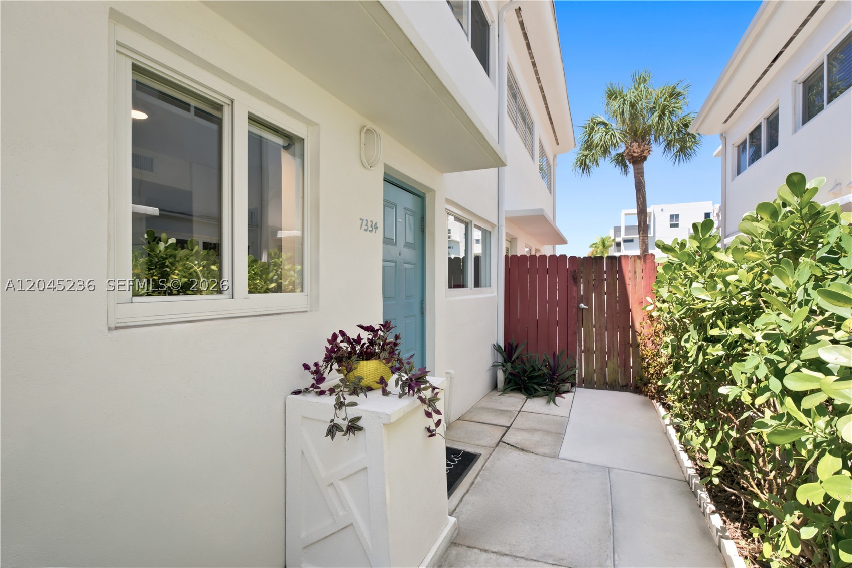 PARK VIEW ISLAND - Residential Lease