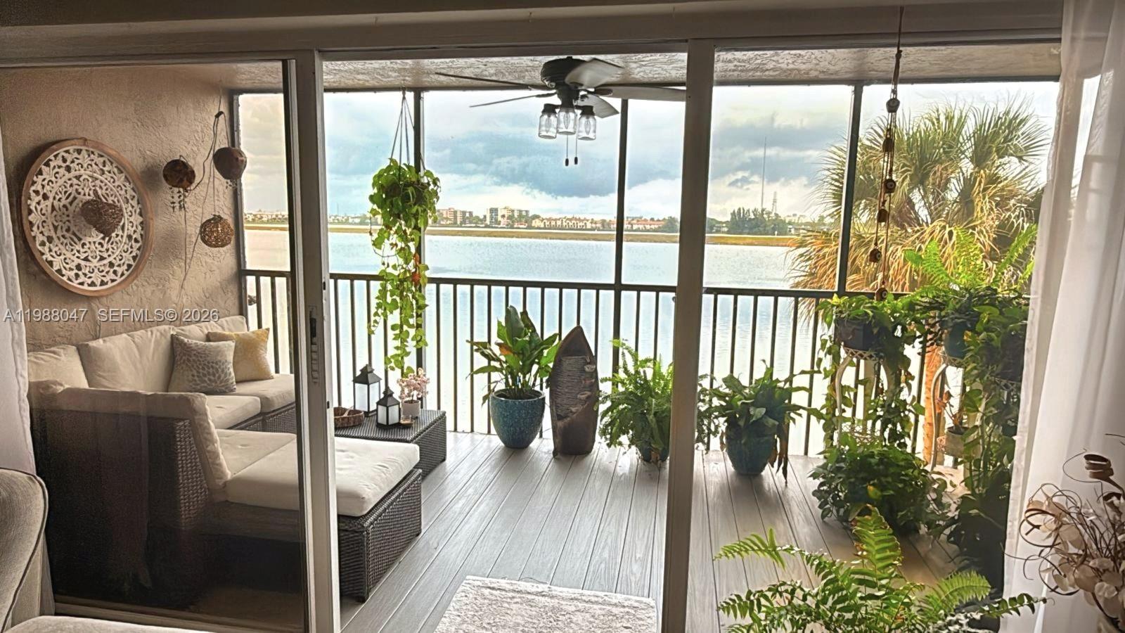 SUMMERTREE VILG CALIF CL - Residential