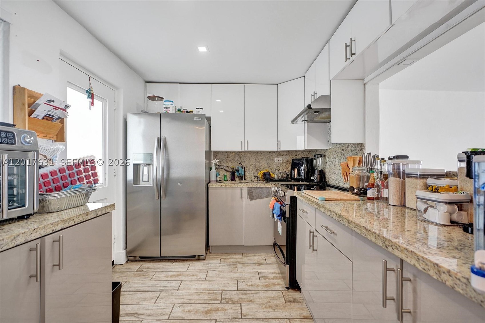 BYRON GARDENS CONDO - Residential