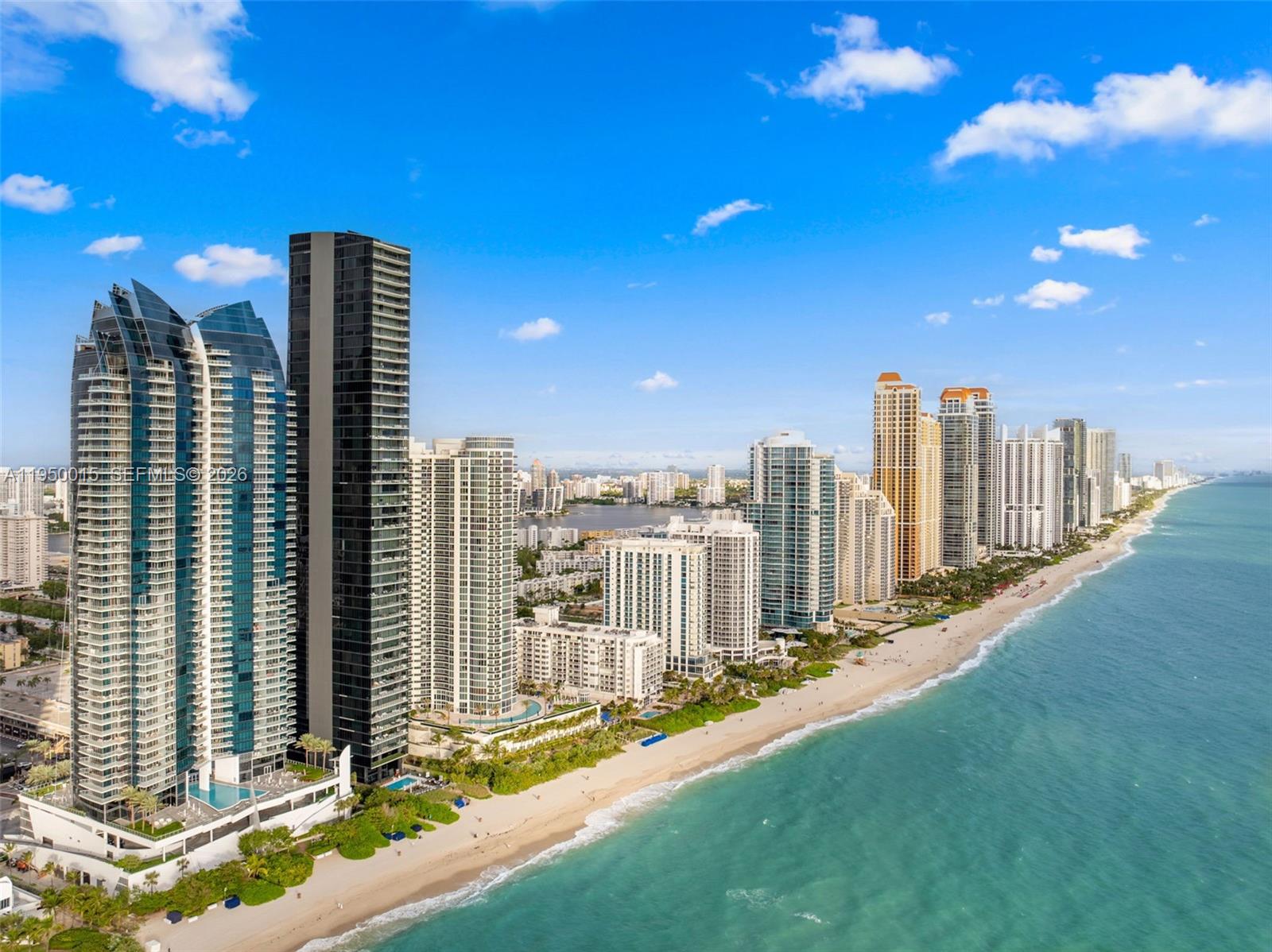 MUSE CONDO - Residential
