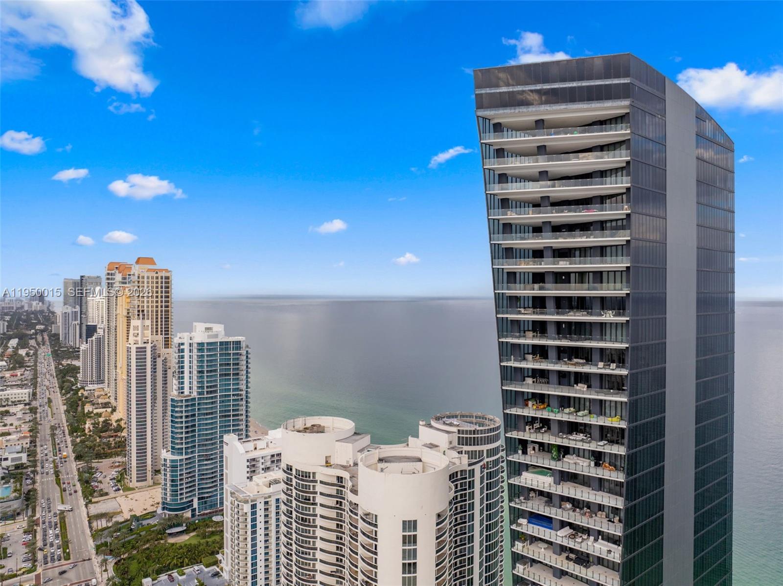 MUSE CONDO - Residential
