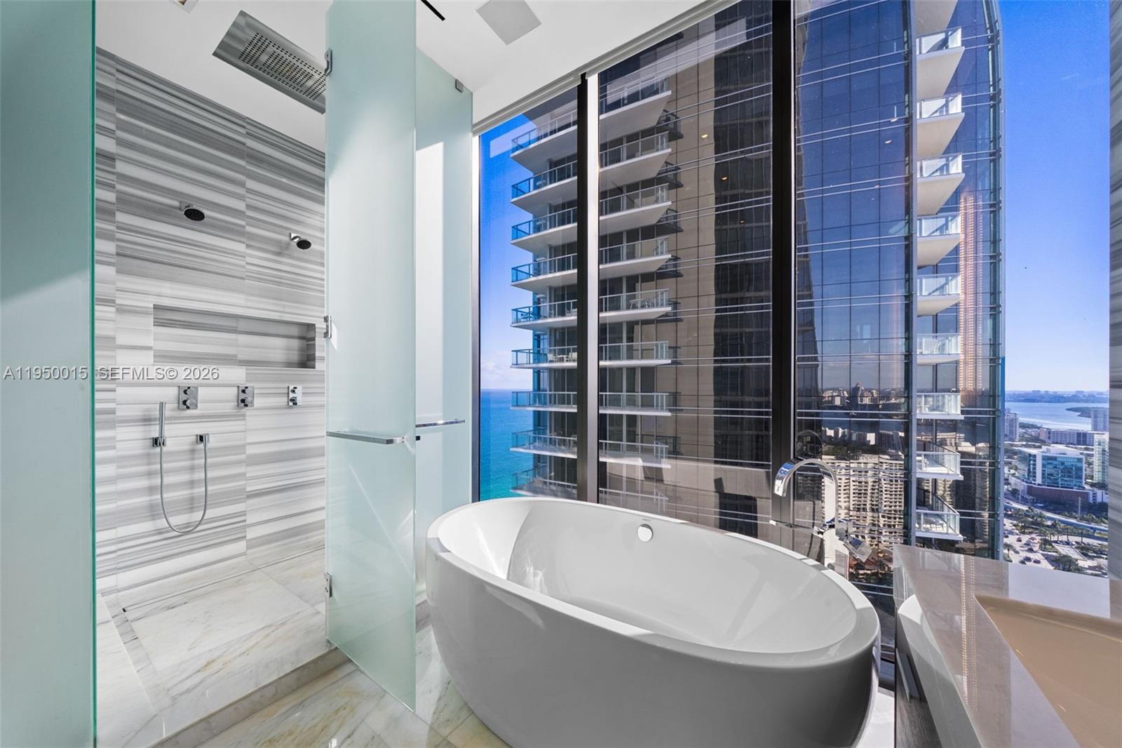 MUSE CONDO - Residential