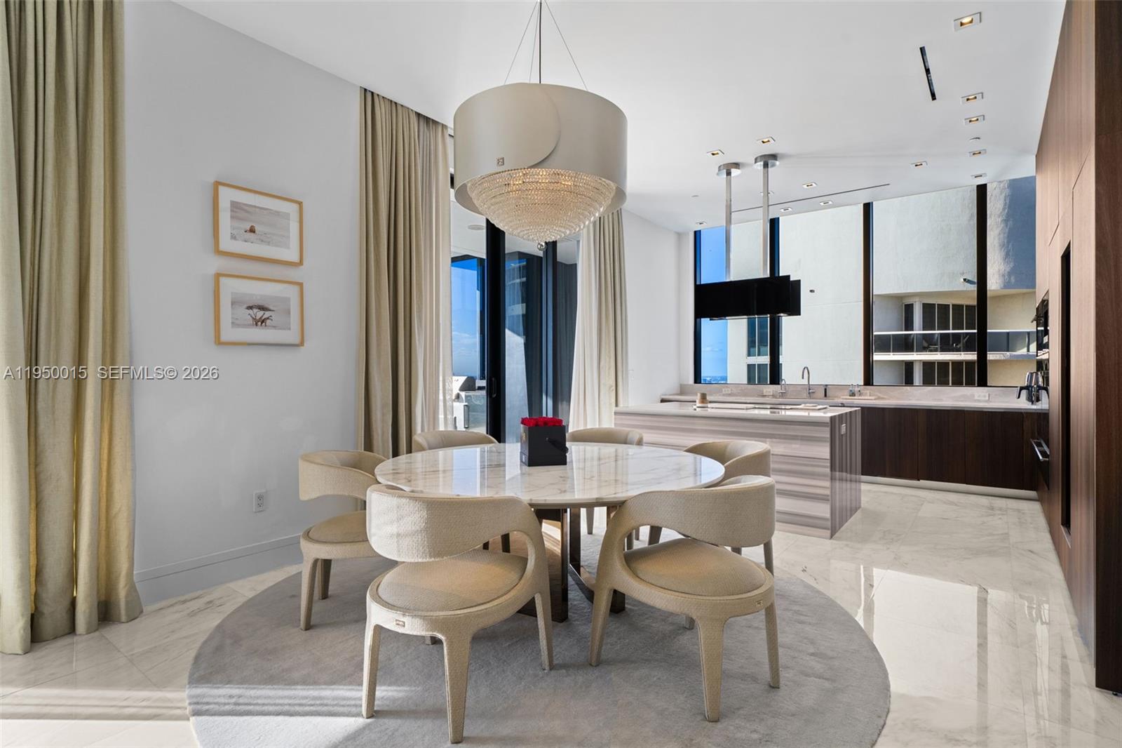 MUSE CONDO - Residential