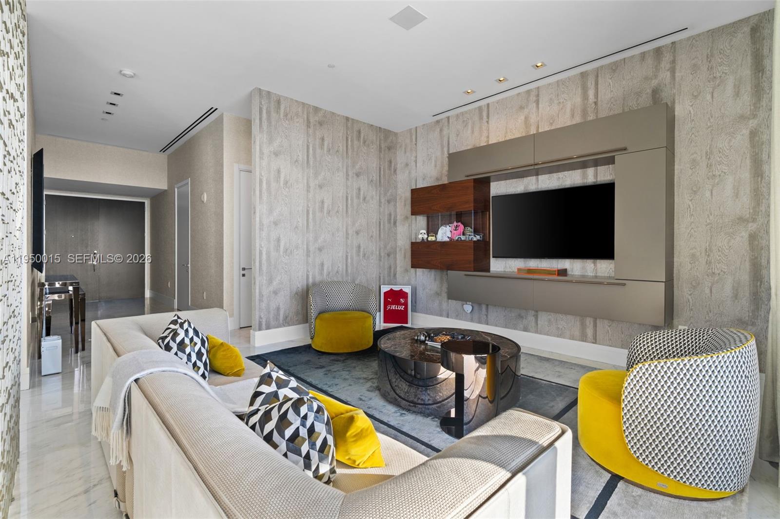 MUSE CONDO - Residential
