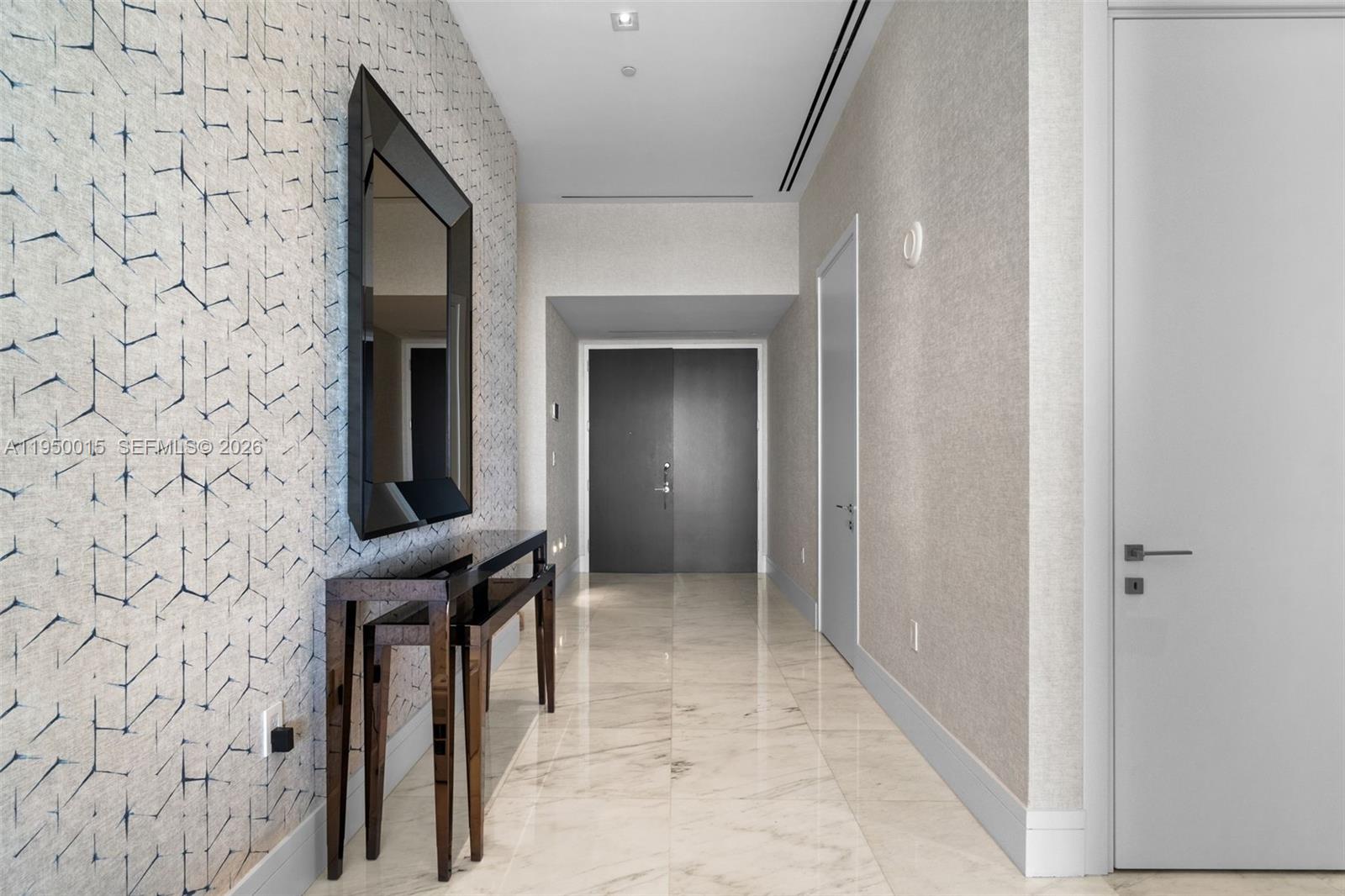 MUSE CONDO - Residential