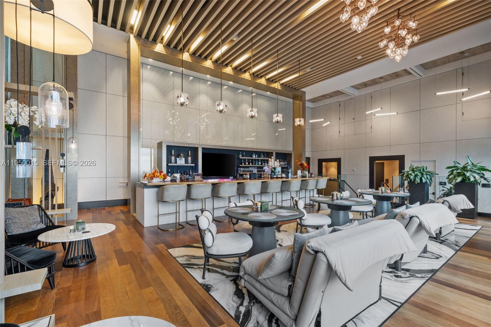MUSE CONDO - Residential
