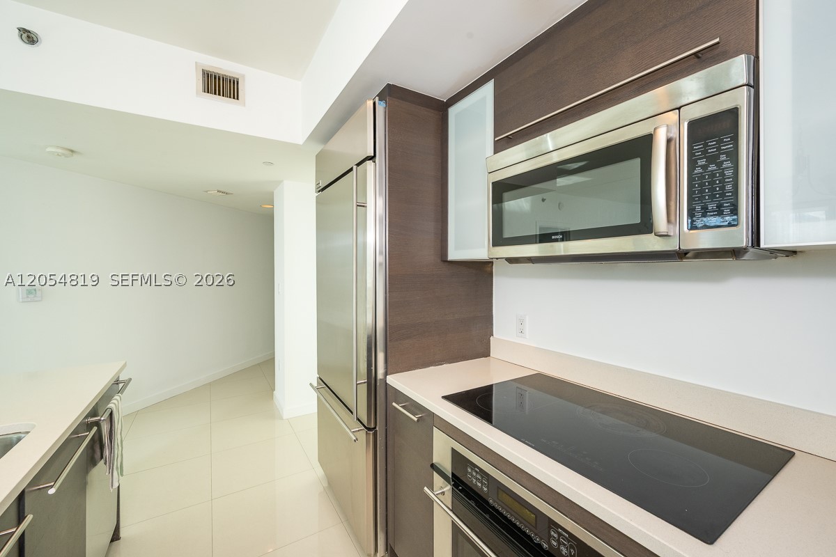 500 BRICKELL - Residential Lease