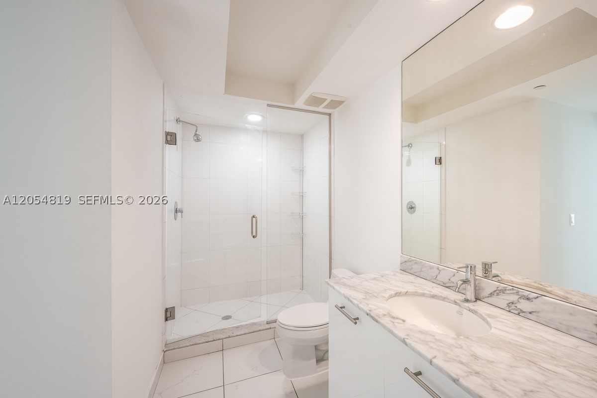 500 BRICKELL - Residential Lease