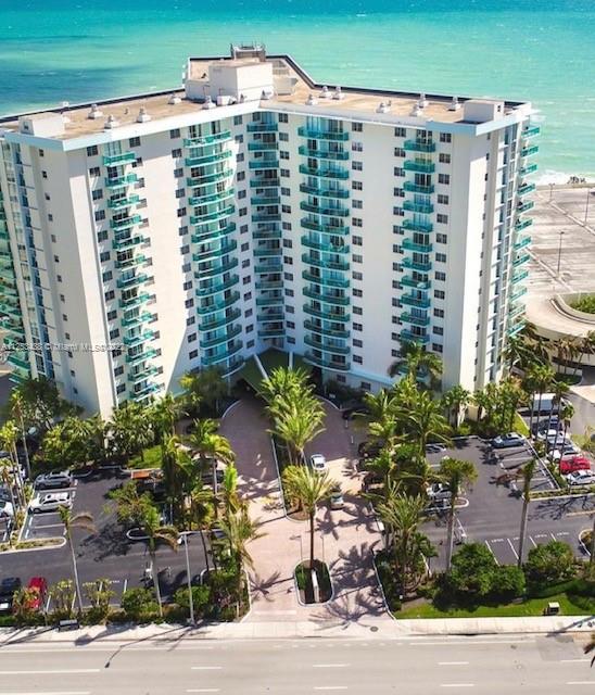 TIDES ON HOLLYWOOD BEACH - Residential