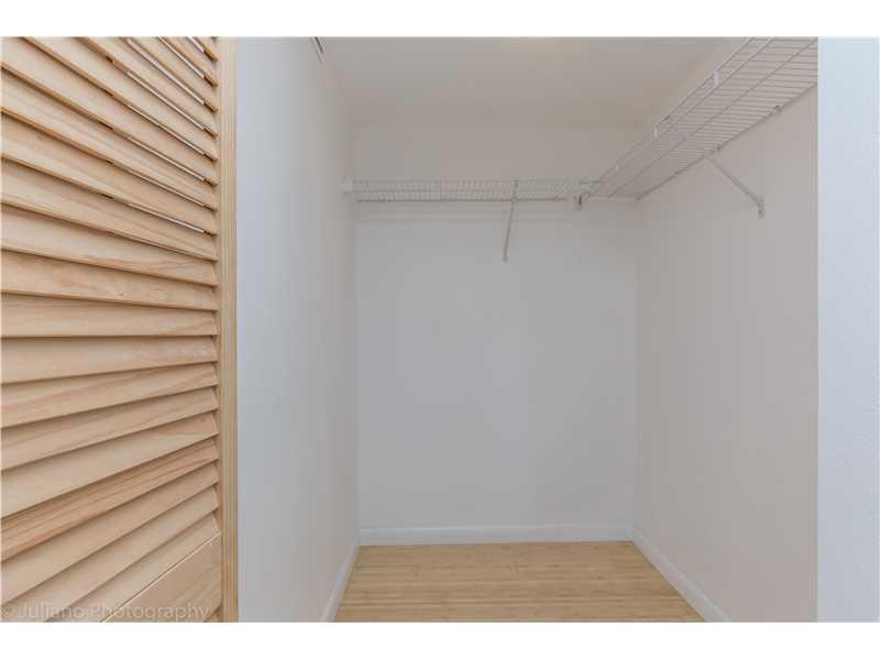 OCEANBLUE CONDO OF MIAMI - Residential Lease