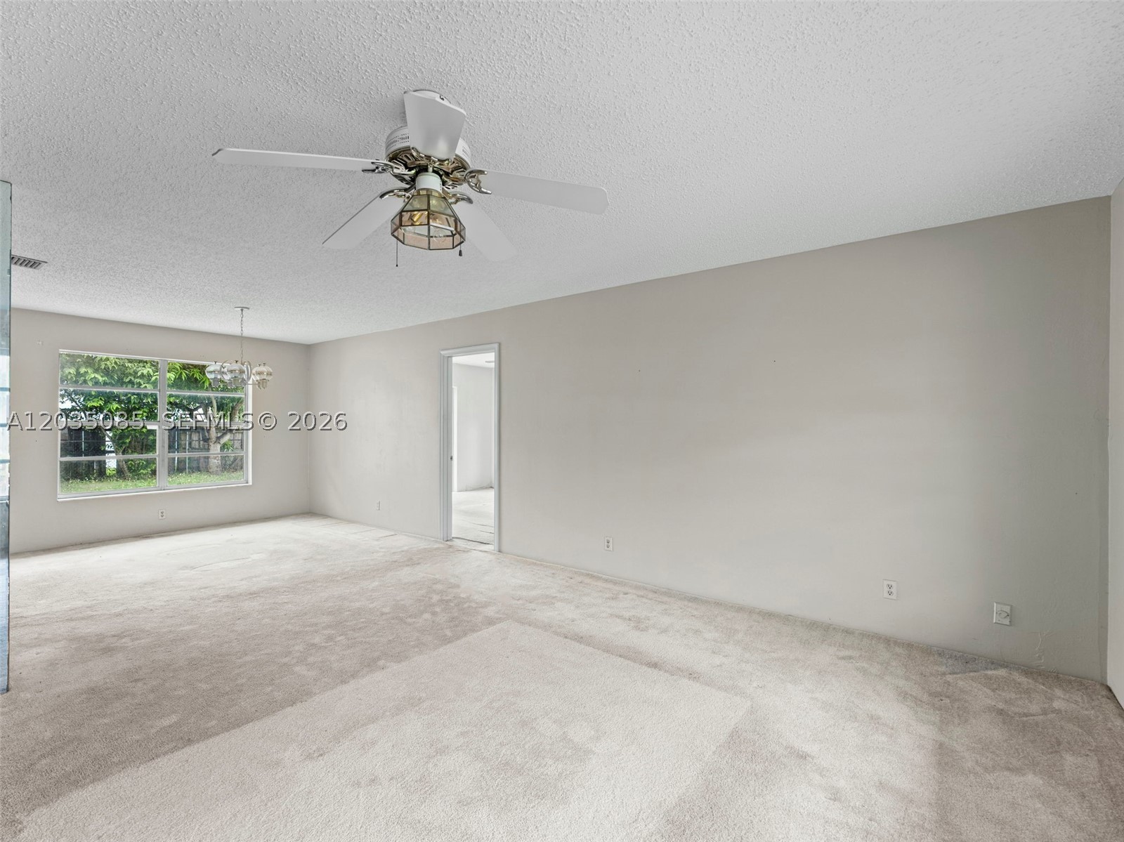 CRYSTAL HEIGHTS - Residential