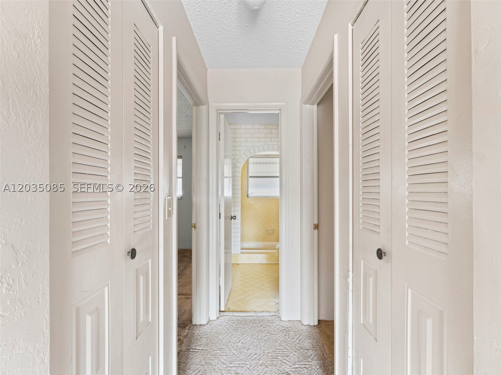 CRYSTAL HEIGHTS - Residential