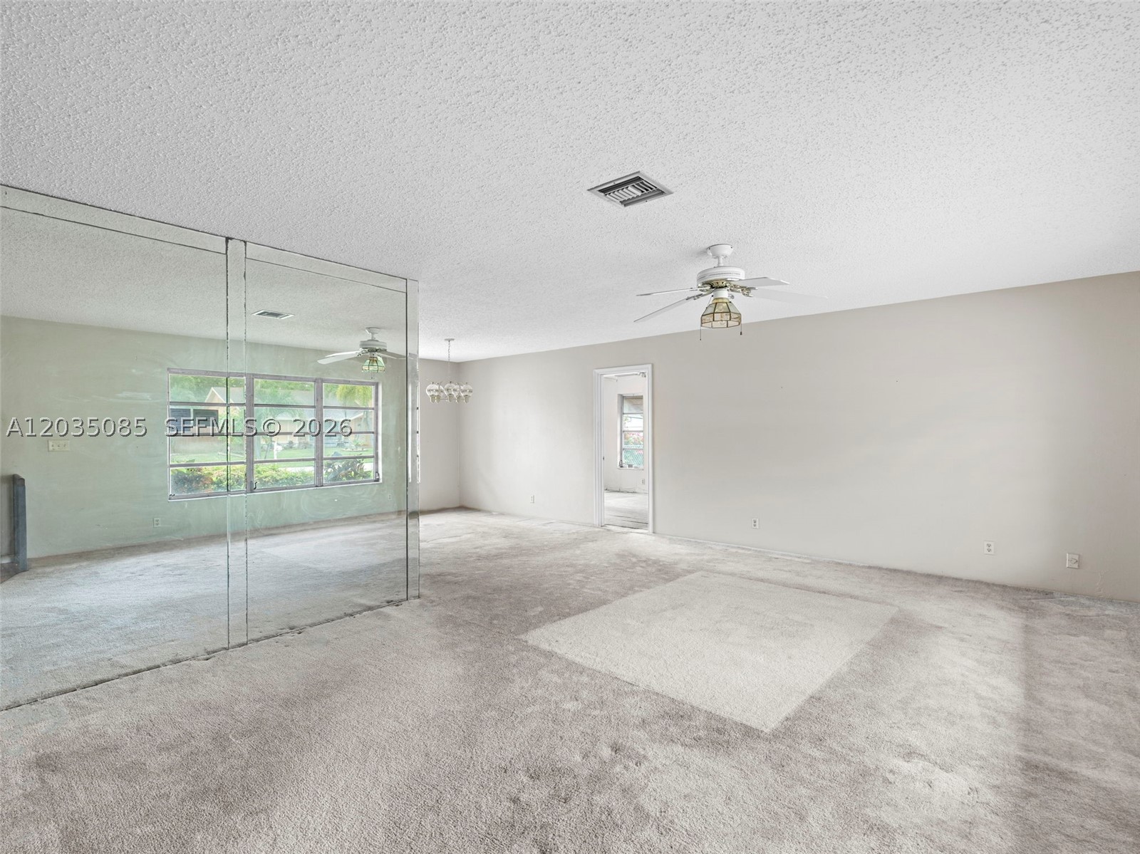 CRYSTAL HEIGHTS - Residential