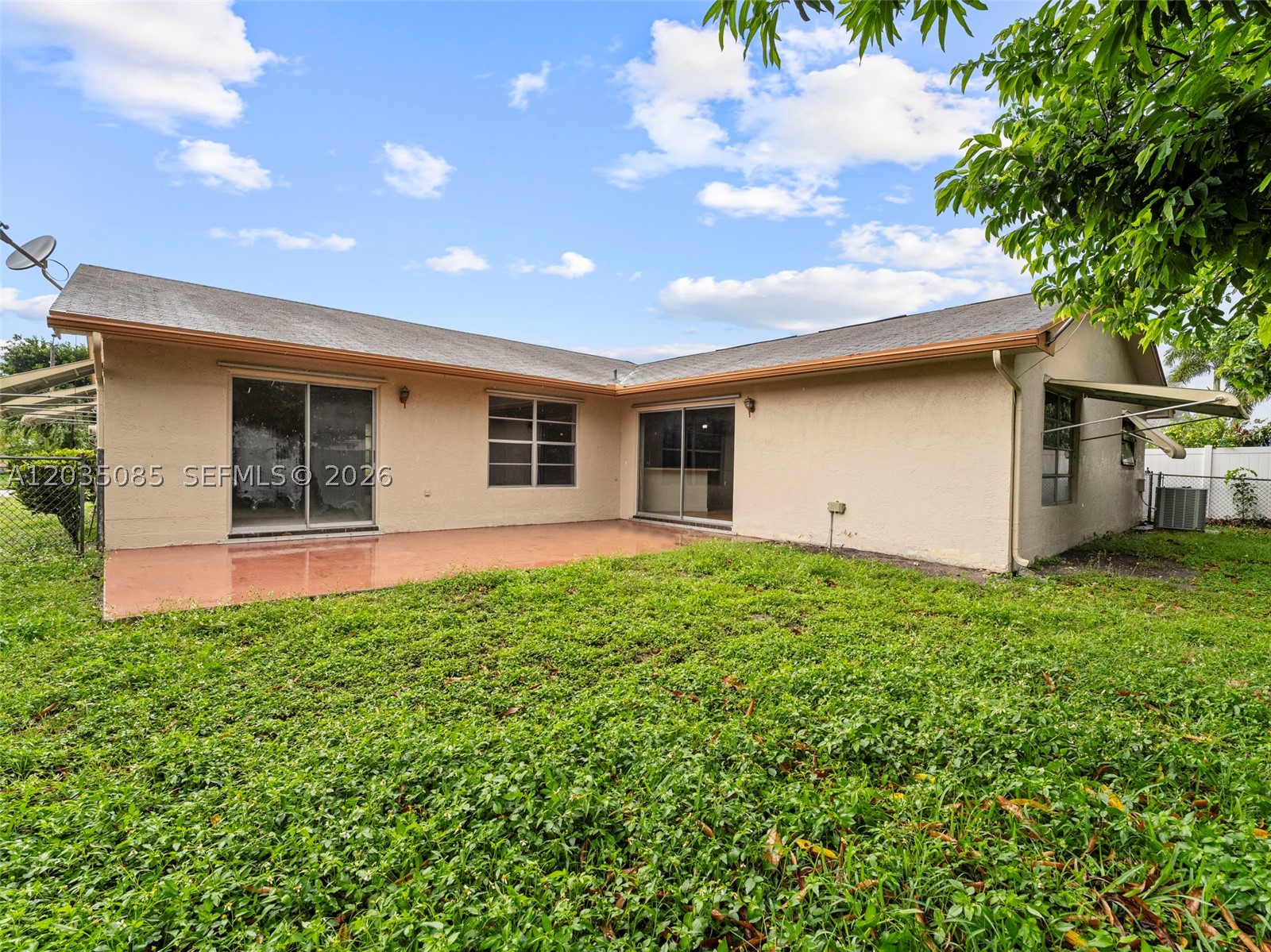 CRYSTAL HEIGHTS - Residential