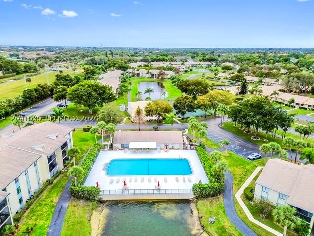 PALM CLUB VILLAGE II COND - Residential