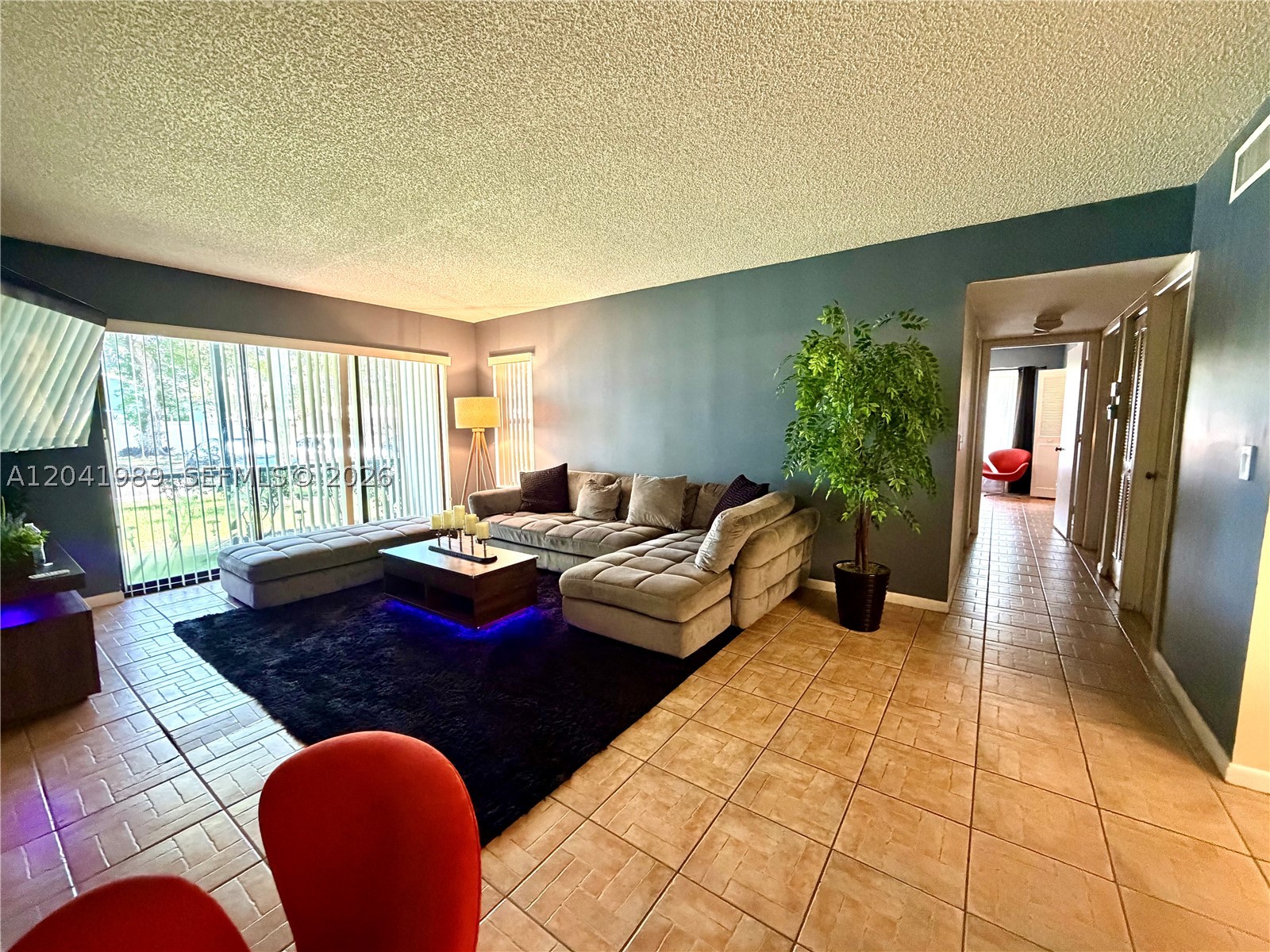 PALM CLUB VILLAGE II COND - Residential