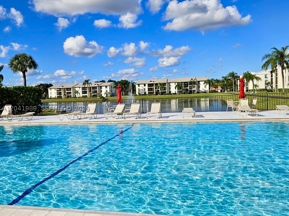 PALM CLUB VILLAGE II COND - Residential