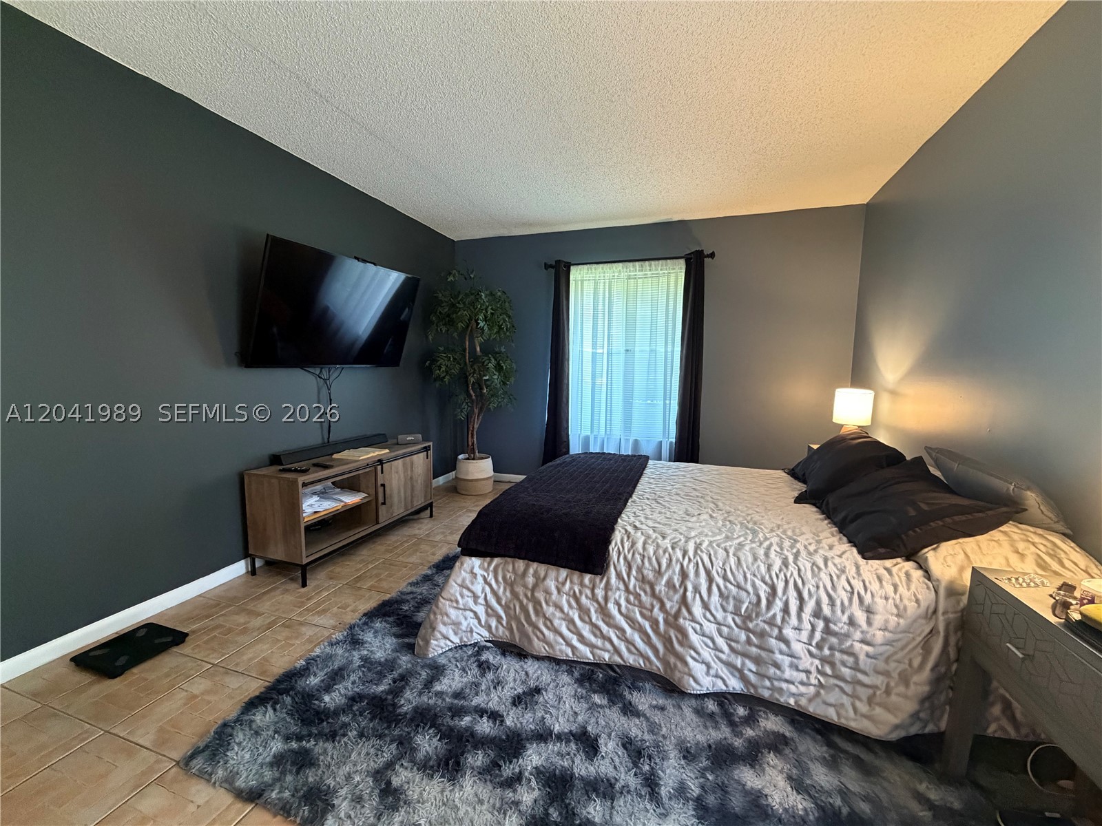 PALM CLUB VILLAGE II COND - Residential