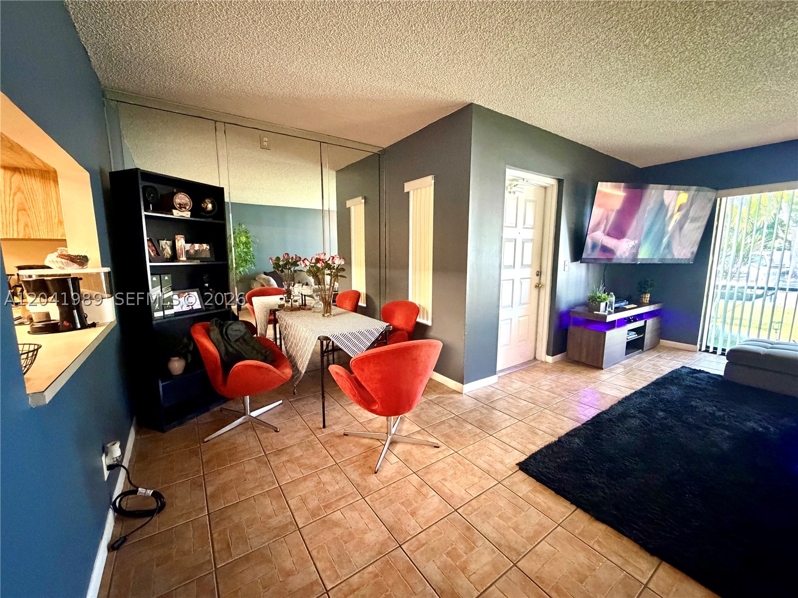 PALM CLUB VILLAGE II COND - Residential