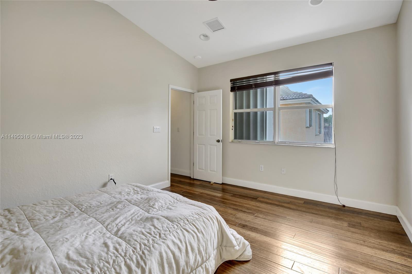SHORES AT KEYS GATE - Residential