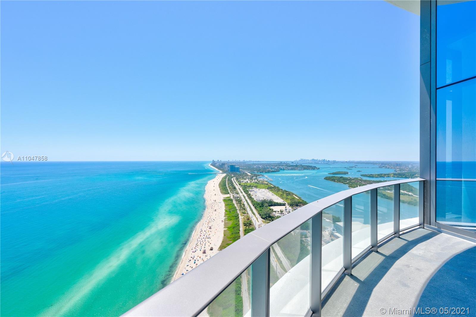 Ritz Carlton - Residential