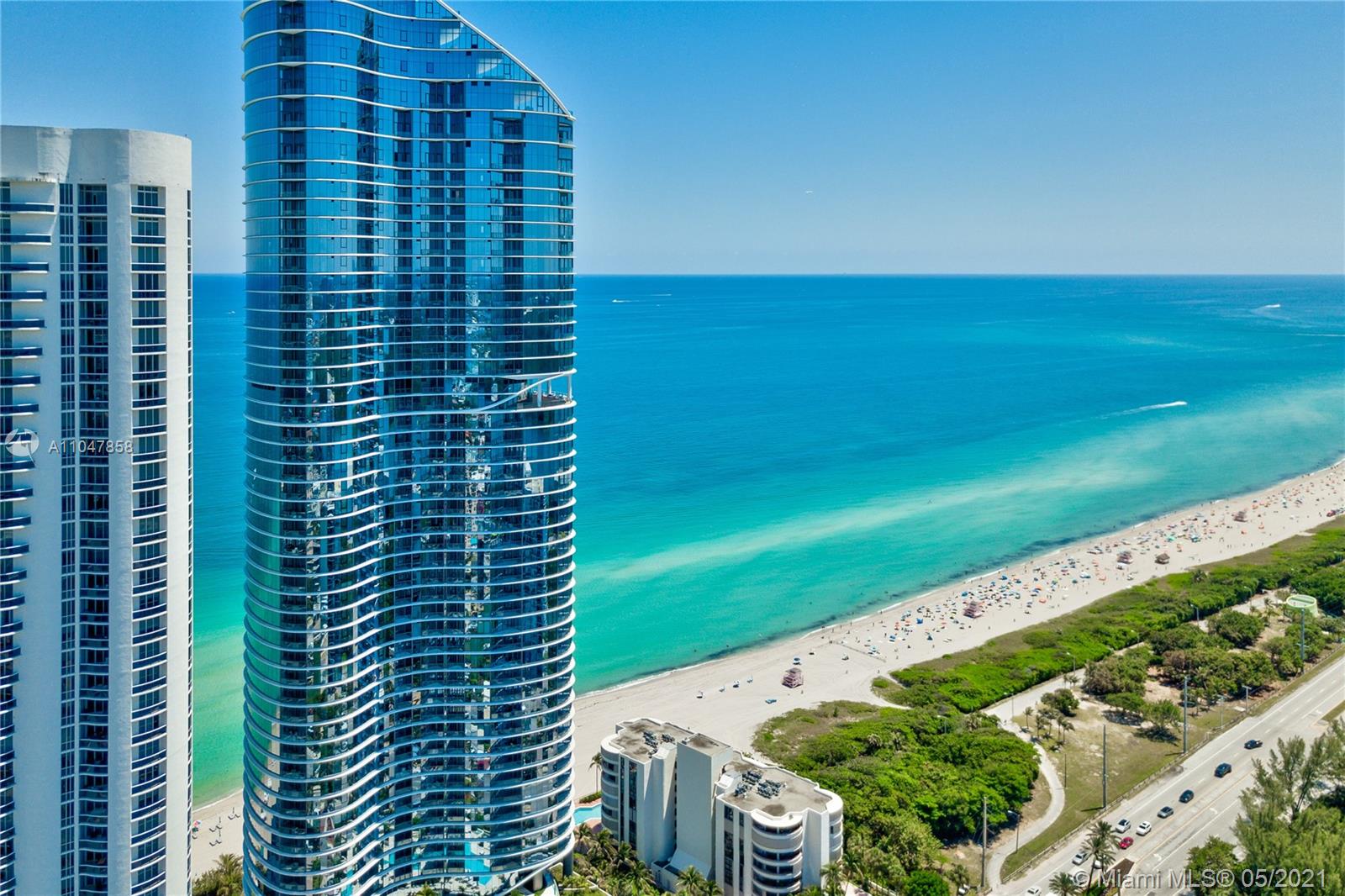 Ritz Carlton - Residential