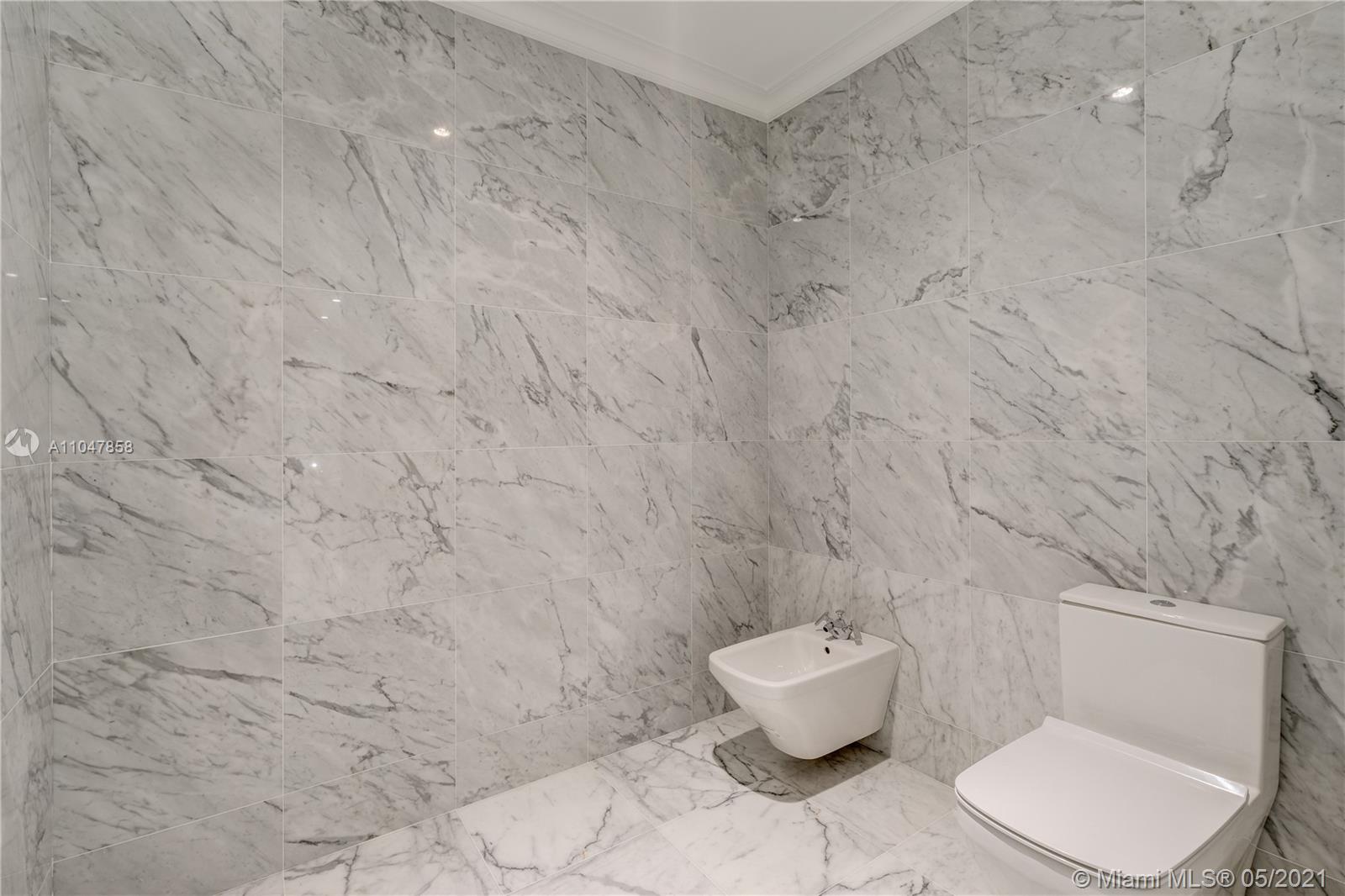Ritz Carlton - Residential