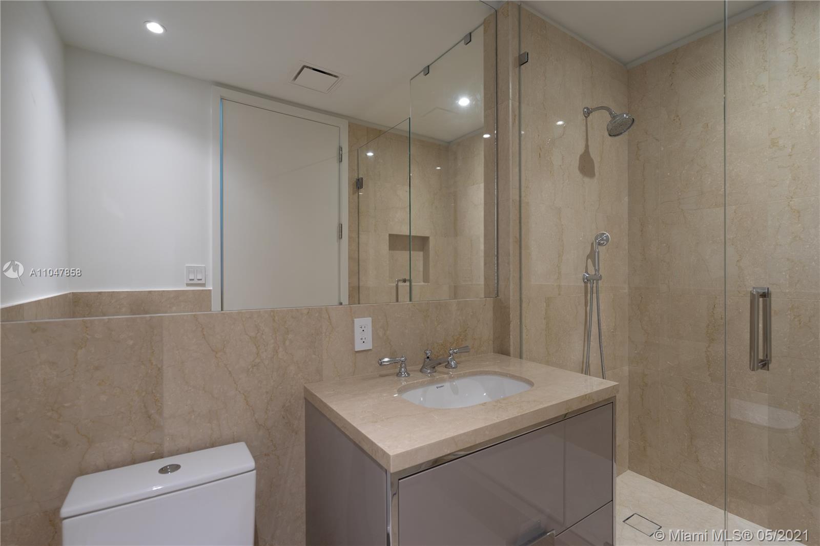 Ritz Carlton - Residential