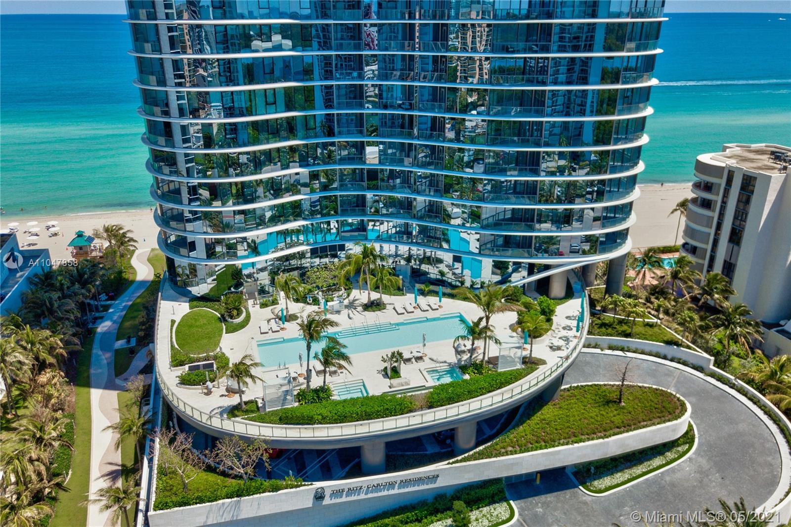 Ritz Carlton - Residential