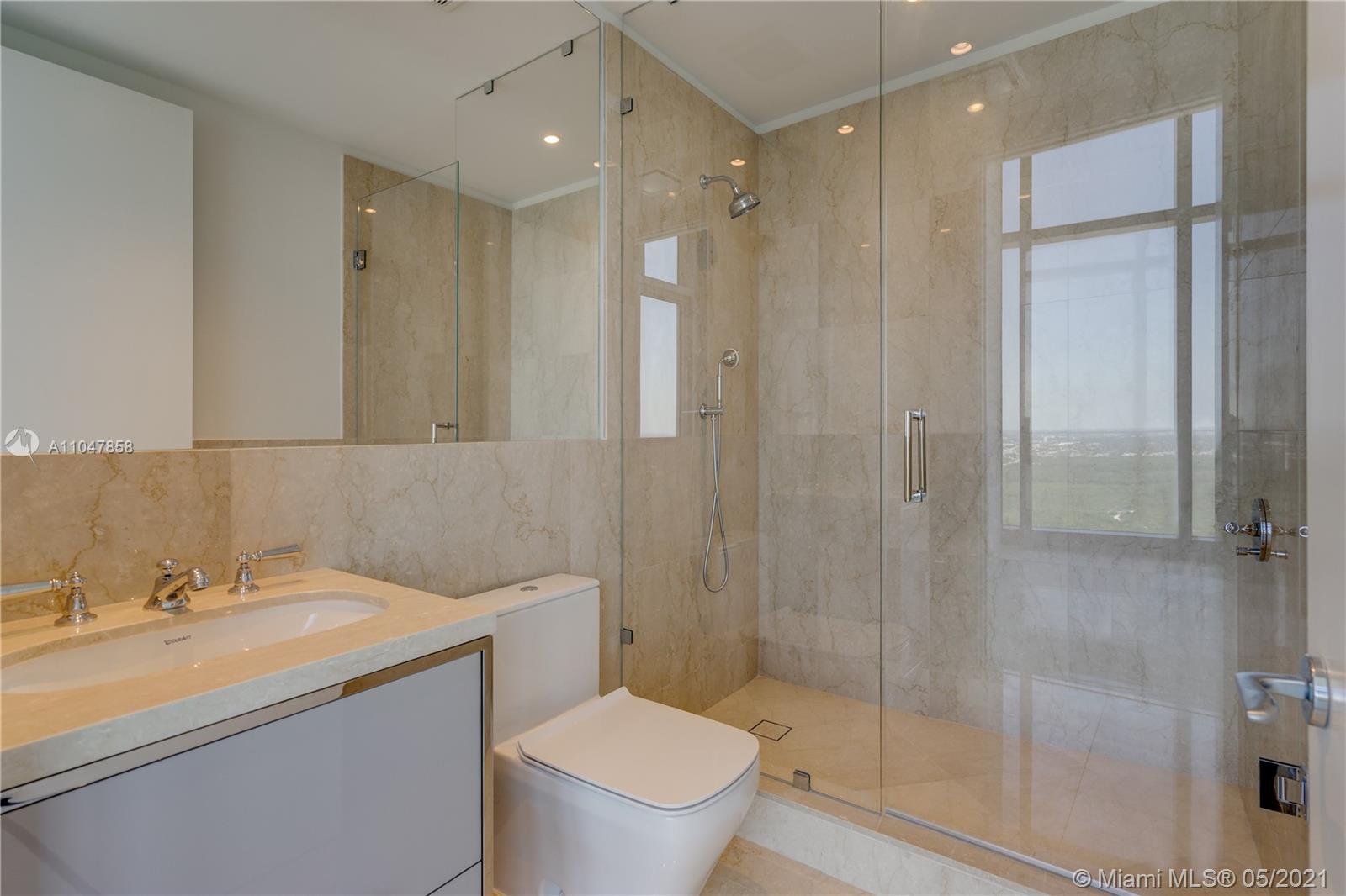 Ritz Carlton - Residential